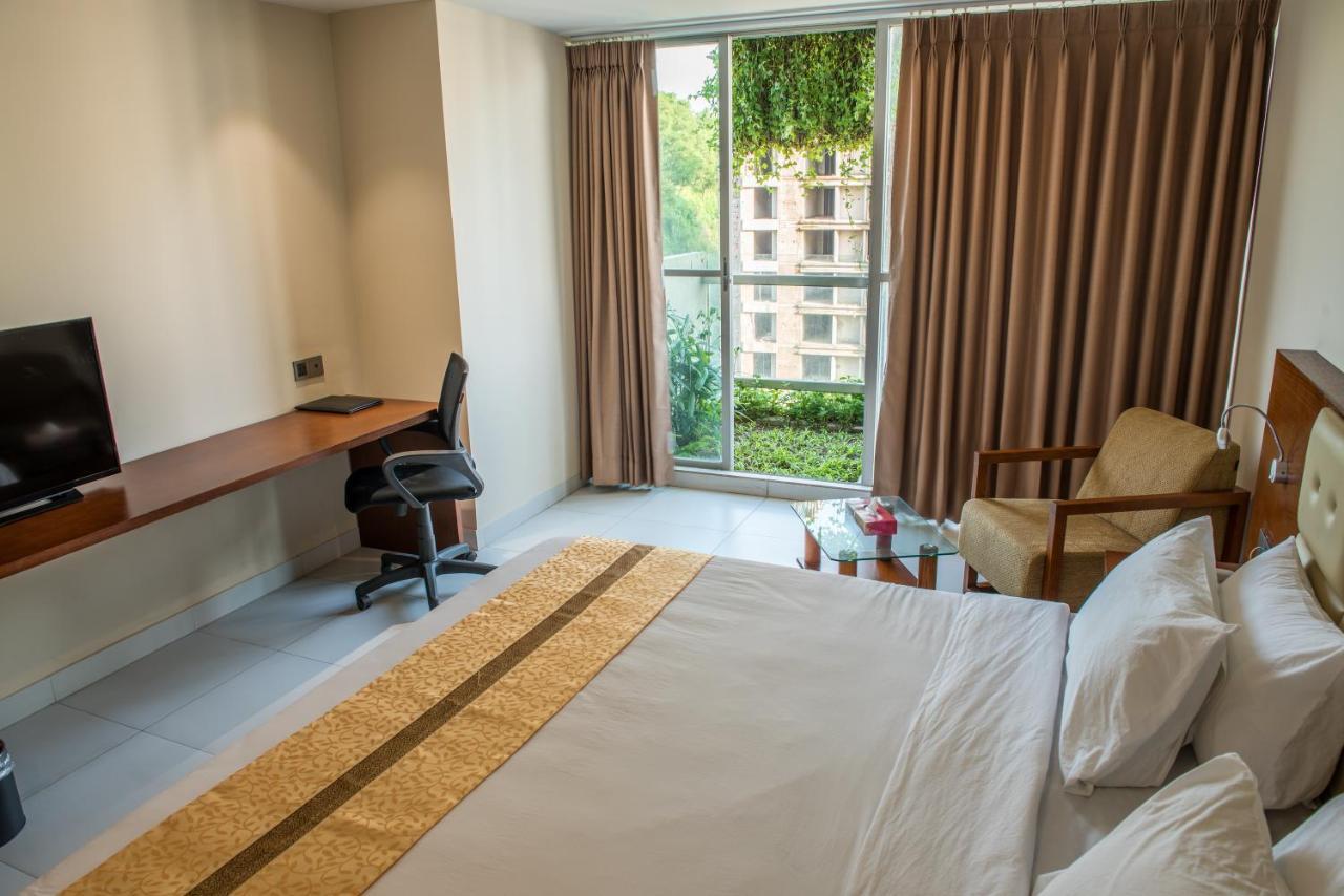 Best Western Heritage Cox's Bazar Bagian luar foto